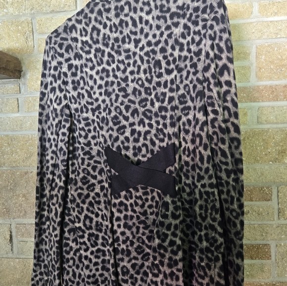 Cabi Leopard Size 8 Jacket - Picture 2 of 3